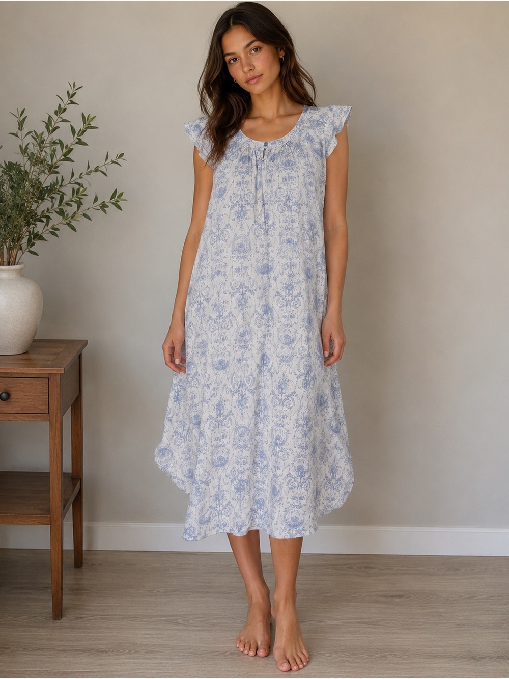 Carole Hochman Blue & White Floral Nightgown‎ Size Medium